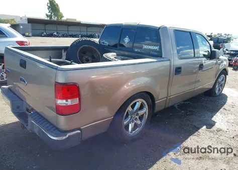 2004 Ford F-150 Lariat/Xlt z USA, uszkodzony, nr VIN 1FTPW12524KD76611